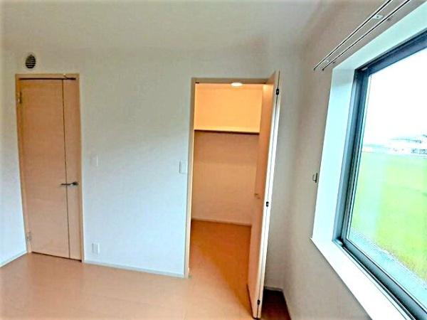 ジュネス原2番館(収納)