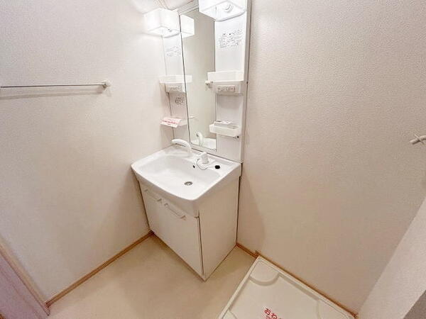コットン　アベニューＢ