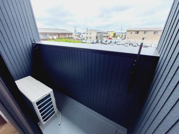 LBOX01
