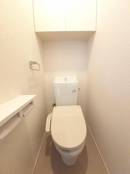 アザール　３
