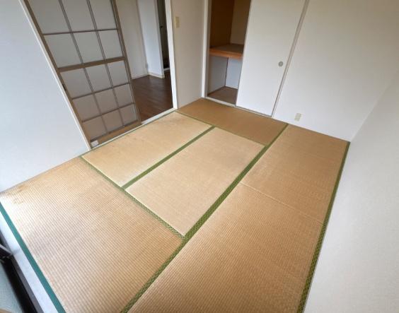 フレグランスパインＡ棟