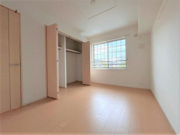 ロック　フィールド