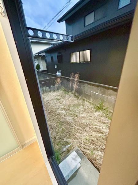 メゾン・エスポアール生駒　D棟