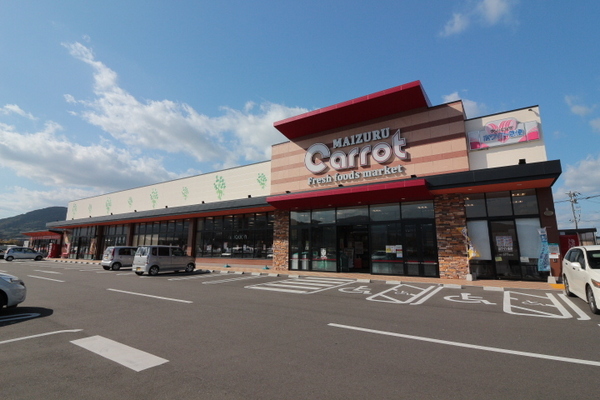 リバーサイドT　B棟(まいづるキャロット浜玉店)