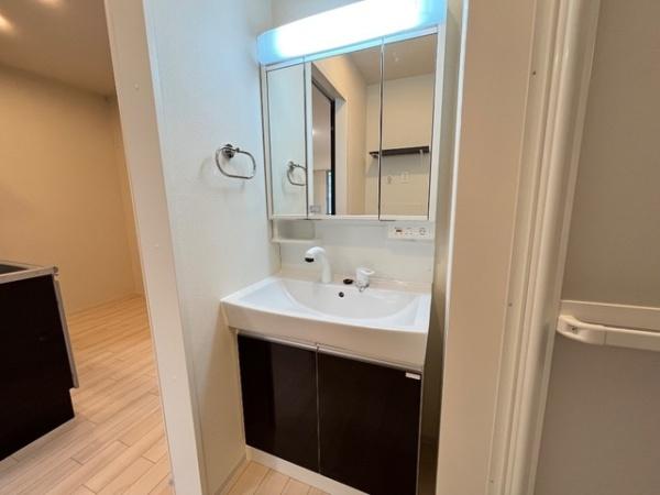 ロータスコートⅠ(洗面台・洗面所)