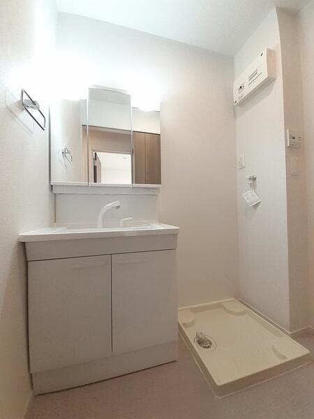 アザール 3(洗面台・洗面所)