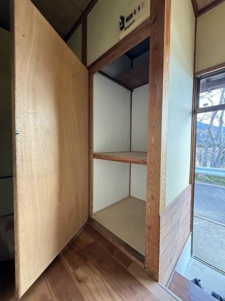 吉原アパート　中央館
