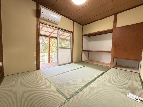 吉原アパート　中央館
