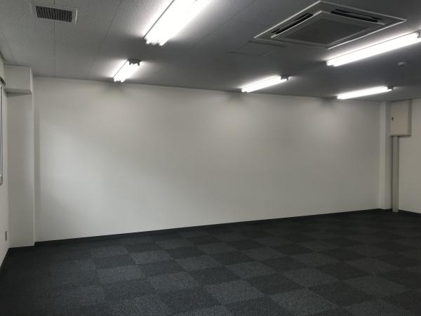 唐津市和多田南先石の事務所
