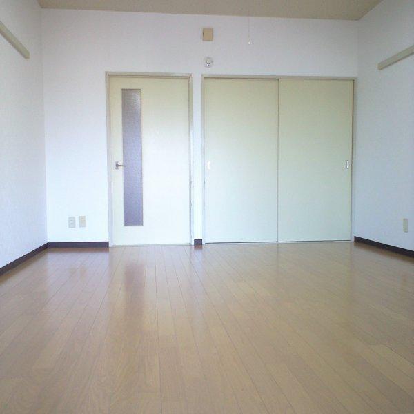 富山市堀川町のマンション