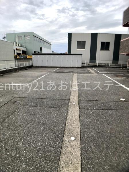 ル・アンジュ萩原