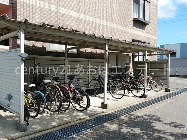 ル・アンジュ萩原