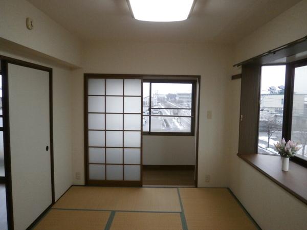 ル・アンジュ萩原
