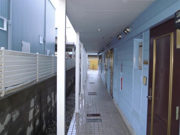 富山市稲荷町１丁目のアパート