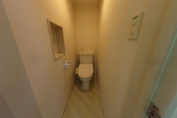 富山市稲荷町１丁目のアパート
