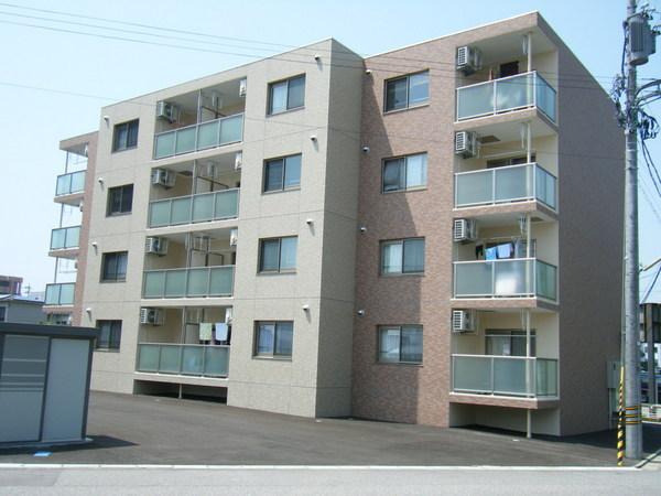 富山市黒瀬北町2丁目のマンション