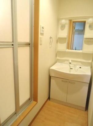 富山市黒瀬北町２丁目のマンション