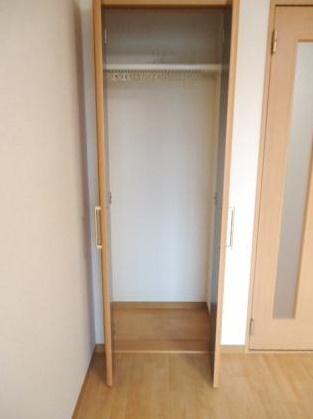 富山市黒瀬北町２丁目のマンション