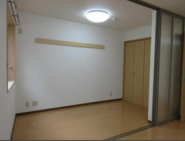 富山市神通本町１丁目のマンション