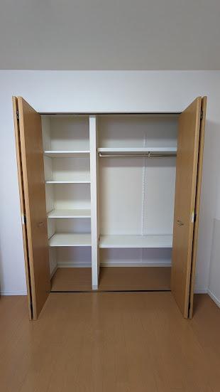 ポレスター根塚