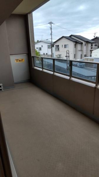 ポレスター根塚