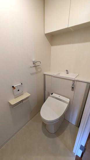 ポレスター根塚