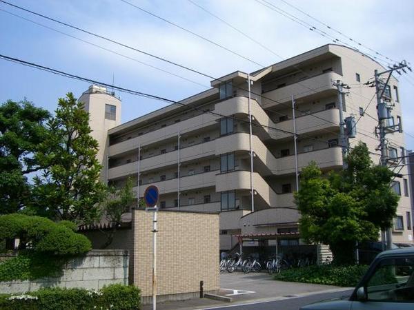 富山市西田地方町３丁目のマンション