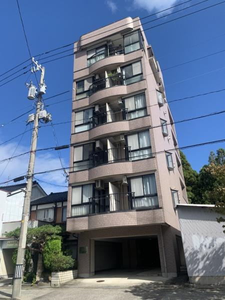 富山市星井町１丁目のマンション