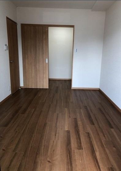 富山市二口町５丁目のマンション