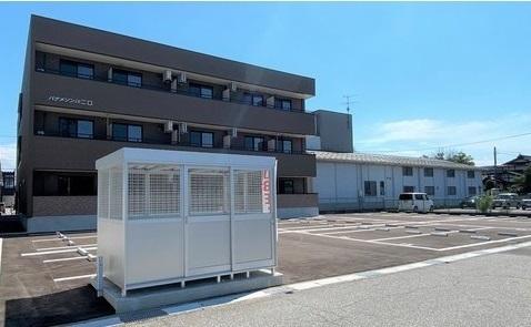 富山市二口町５丁目のマンション