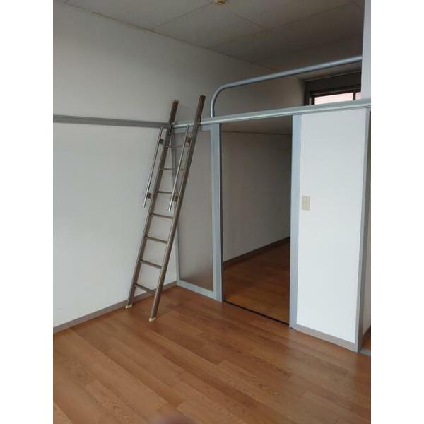 富山市上袋のアパート
