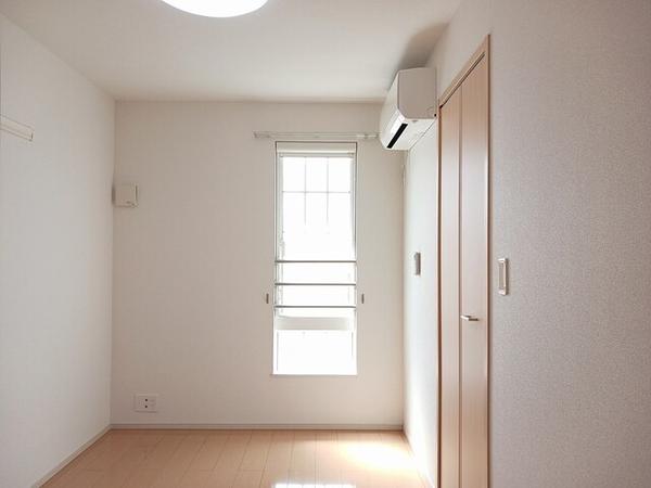 富山市本郷町のアパート
