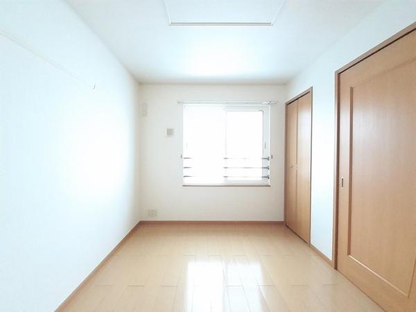 富山市黒瀬北町１丁目のアパート