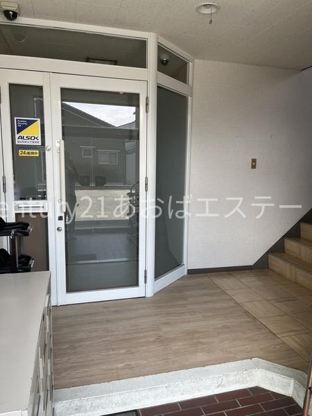 富山市粟島町１丁目の事務所