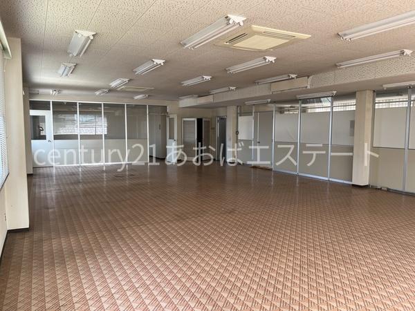 ネストビル粟島２Ｆ西側
