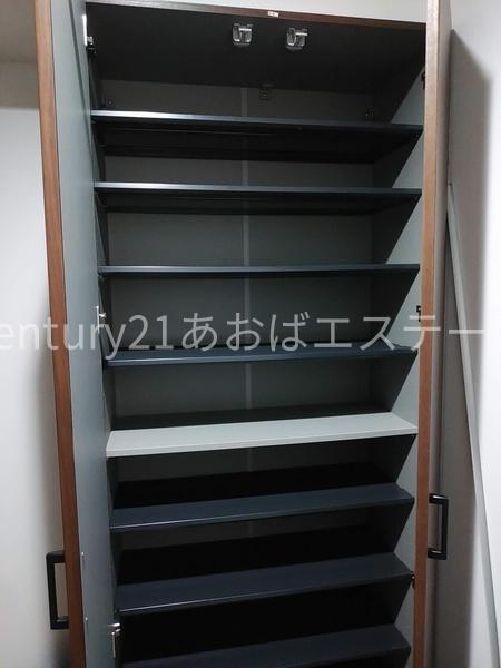 富山市太郎丸本町２丁目のマンション