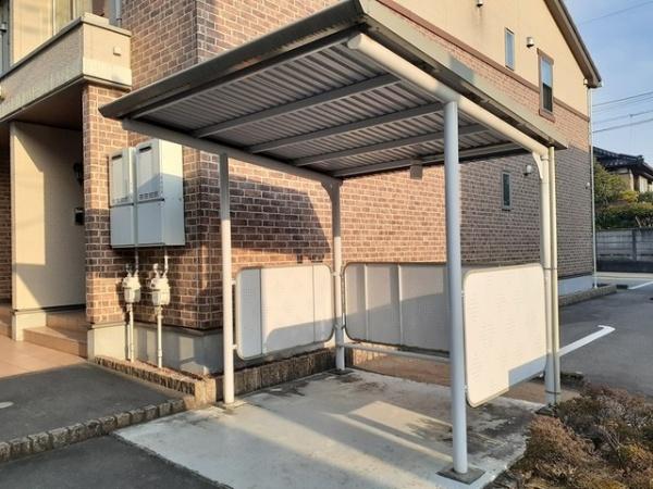 富山市小泉町のアパート