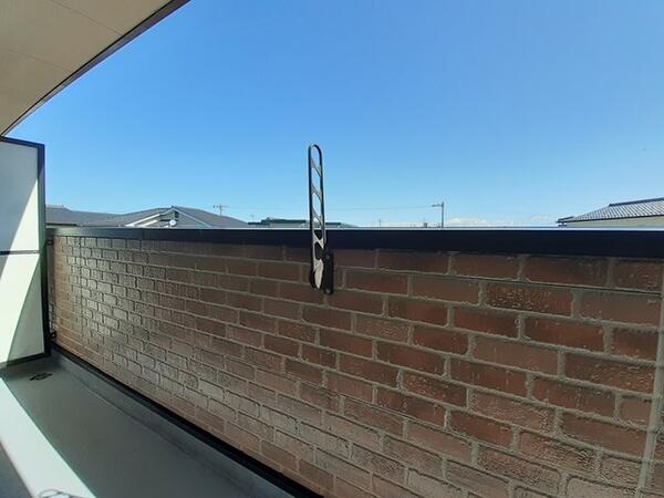 富山市太郎丸本町２丁目のアパート