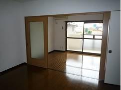 富山市本郷新のマンション