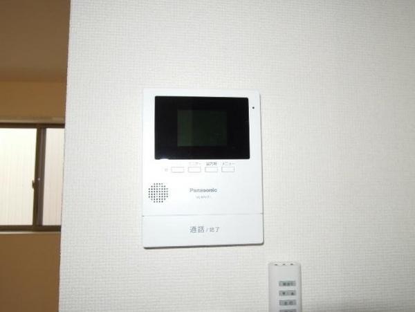 富山市布瀬町南３丁目のテラスハウス