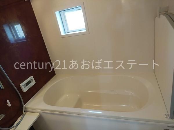 富山市小泉町のアパート