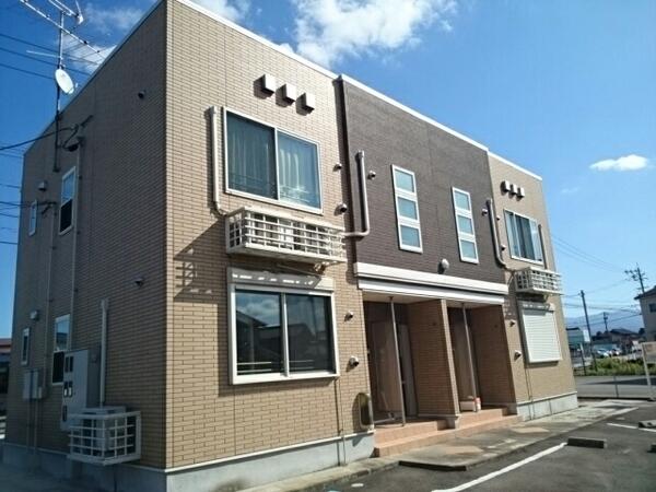 富山市小杉のアパート