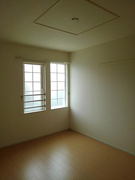 富山市萩原のアパート