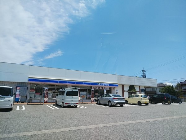 富山市本郷町のアパート(ローソン富山下堀店)