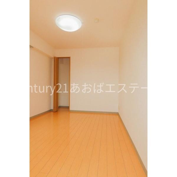 富山市金代のマンション