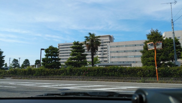 富山市長江５丁目のアパート(富山県立中央病院)