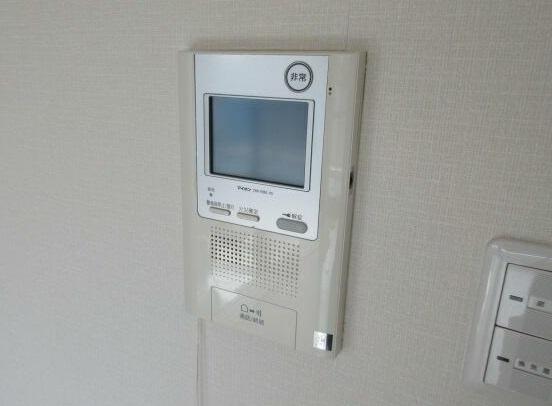 富山市安野屋町２丁目のマンション