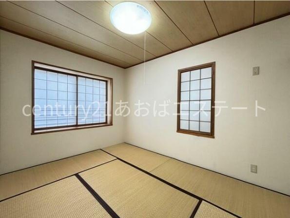 富山市長江２丁目のマンション
