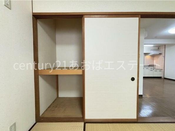 富山市長江２丁目のマンション