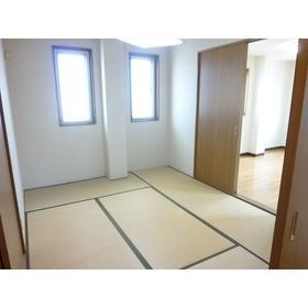 富山市黒瀬のマンション